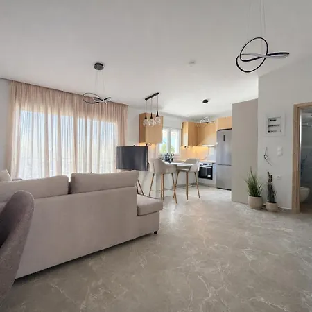 Apartman Aura Beachfront By Horizon Homes *